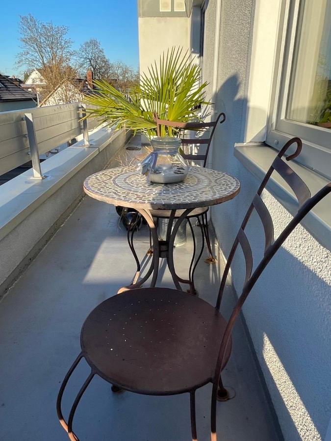 Wohnen Beim Brotsommelier - Holzmichel Apartment Darmstadt Luaran gambar