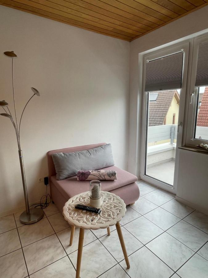 Wohnen Beim Brotsommelier - Holzmichel Apartment Darmstadt Luaran gambar